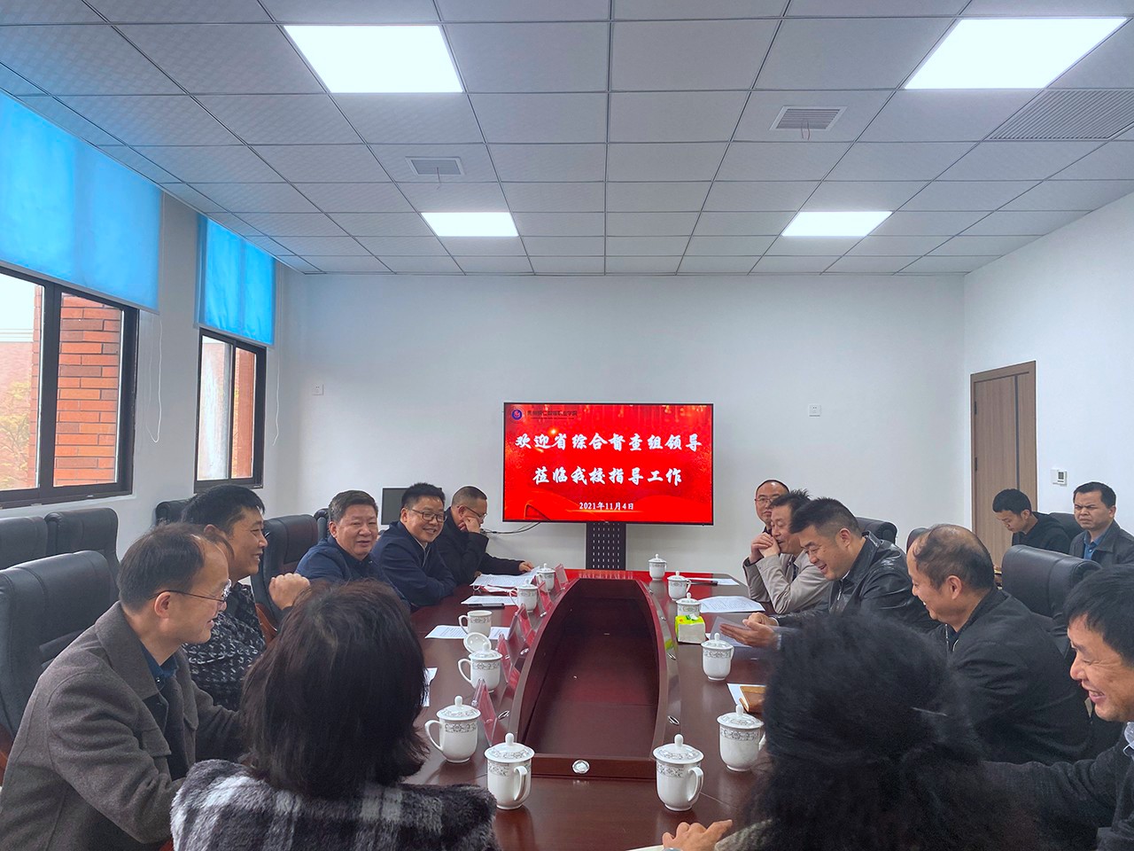 省政府督学张永跃一行莅临我校指导事情