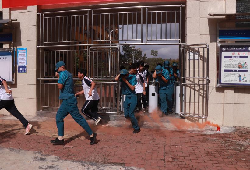 f5f5cc9c00f5796b6a4cd484253b19b