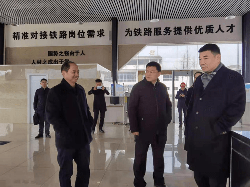 市委副书记孙含欣现场调研 贵州数据职业学院筹建事情