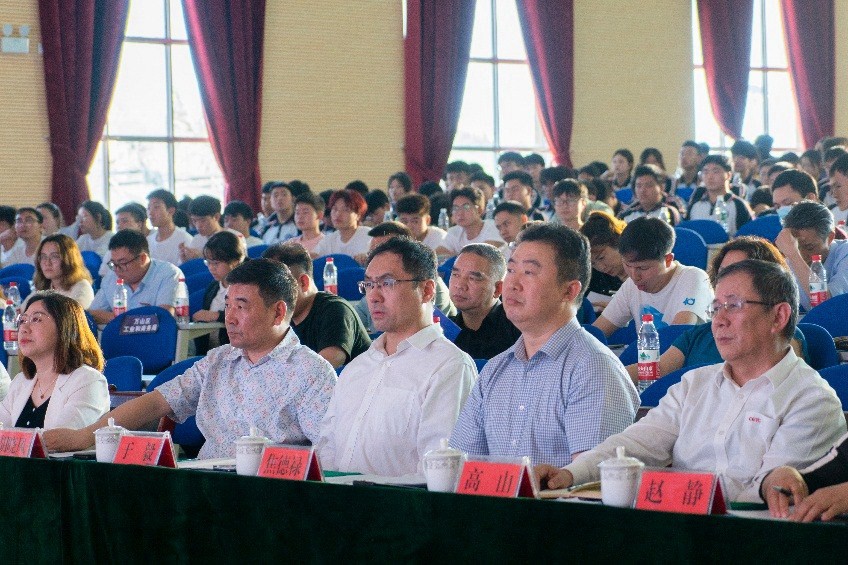 2023年铜仁市十佳大数据应用场景评选总结活动 在我校盛大举行