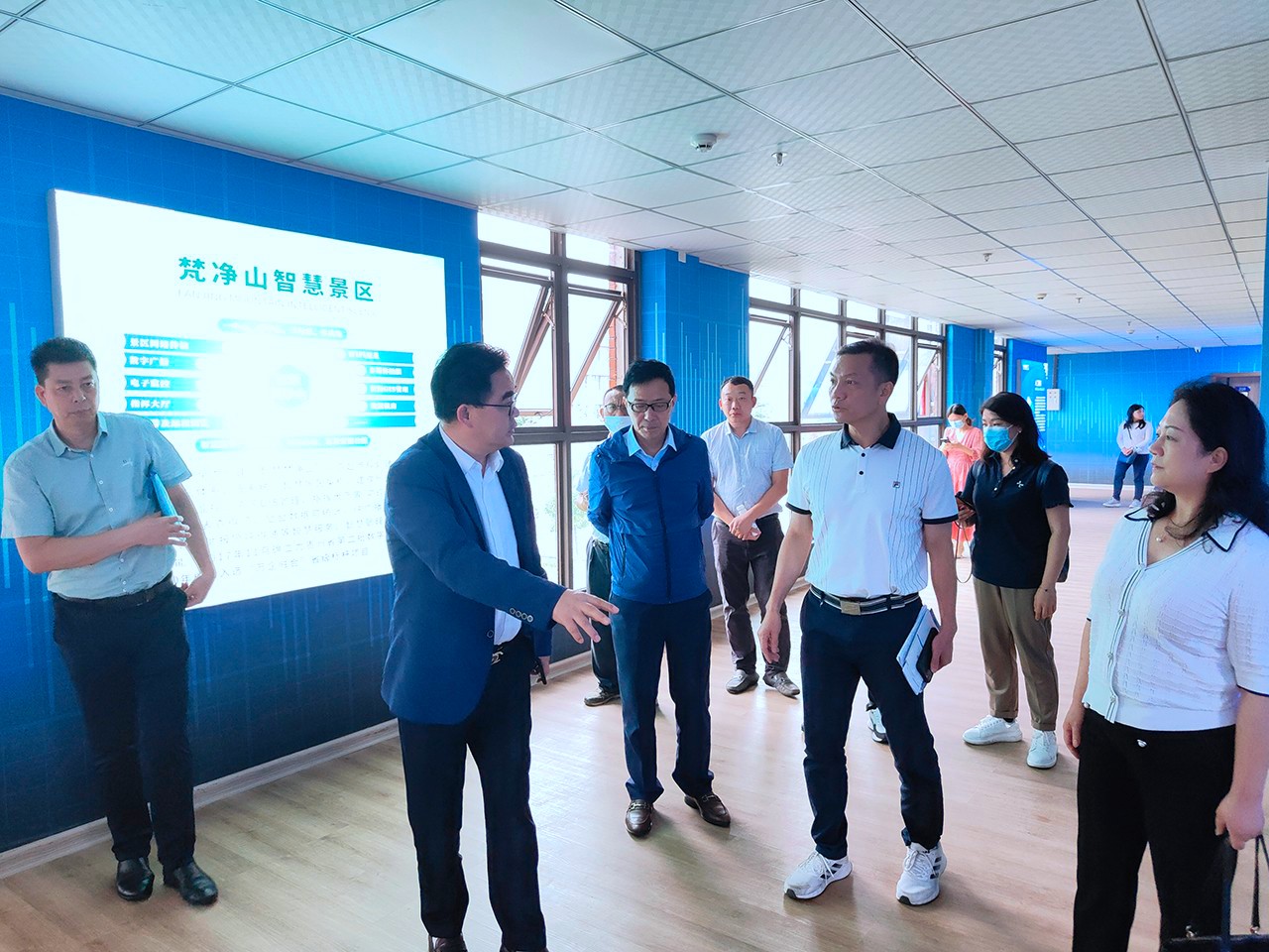 增强校企交流 同谋相助双赢 ——东莞市东城组团到我？剐Ｆ笙嘀富